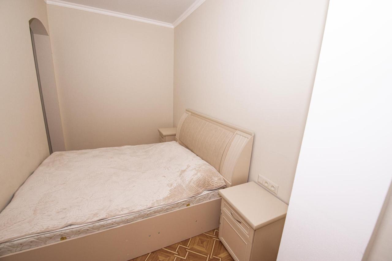 Орел Erivan Exterior foto